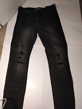 Men's Slim Distressed Black Jeans